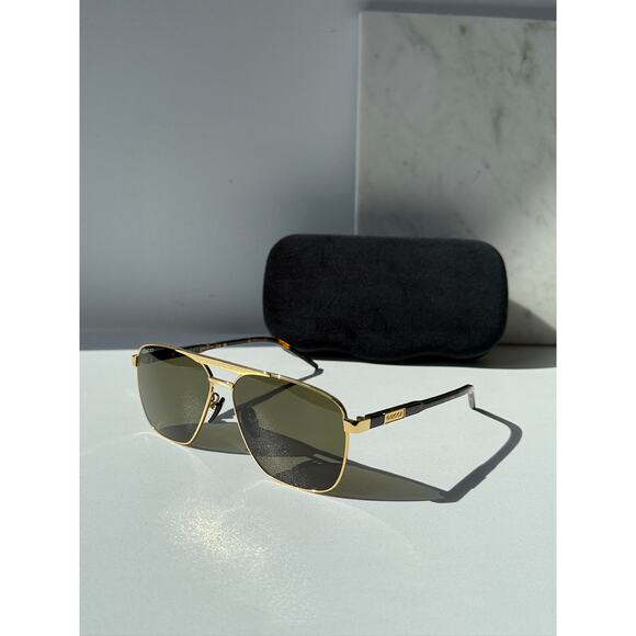 NEW Gucci GG1164S Squared Gold Aviator Unisex Sunglasses - Picture 3 of 10